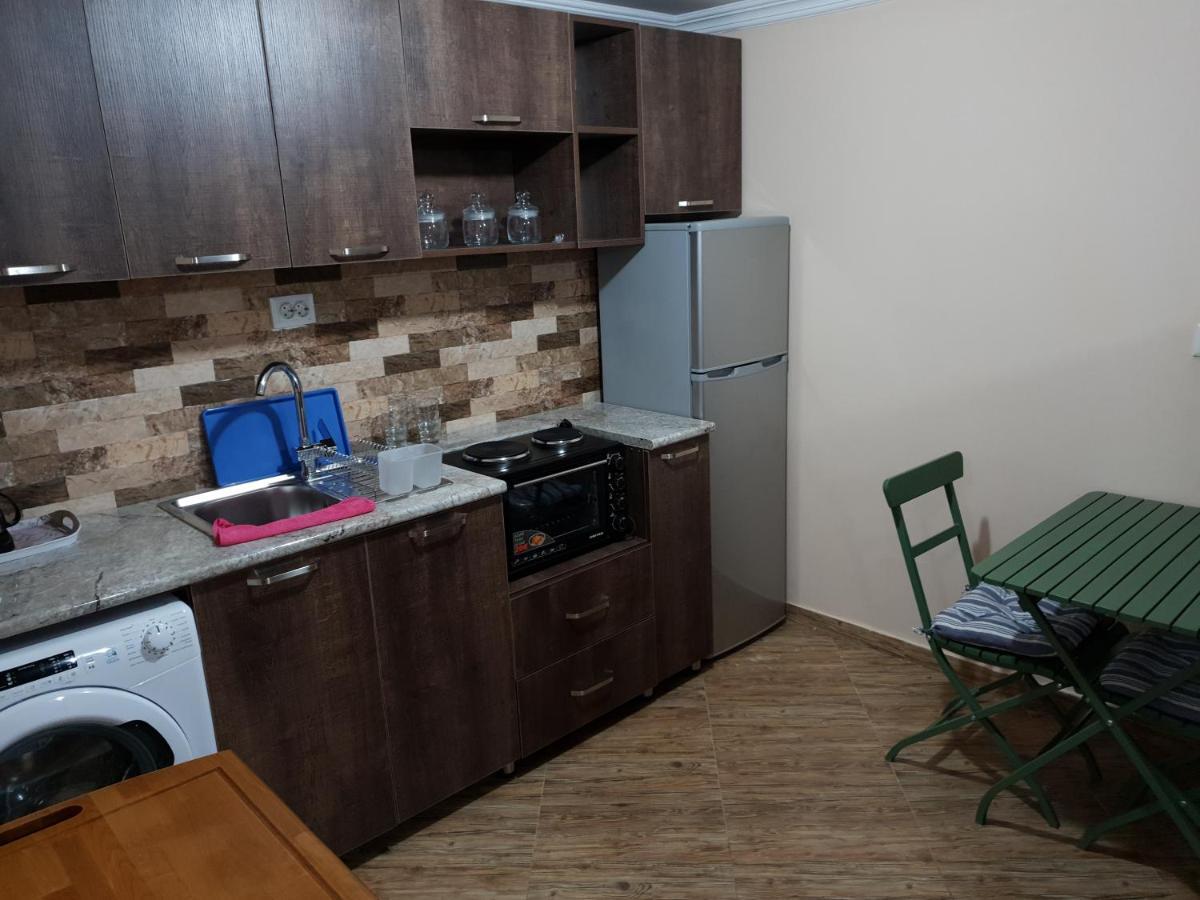 Milky Way Apartment 库塔伊西 外观 照片